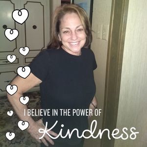 Meet your Posher, Lynda